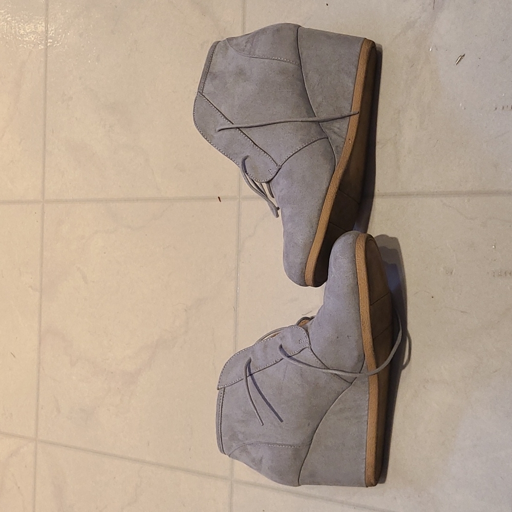 Gray Women's Wedge